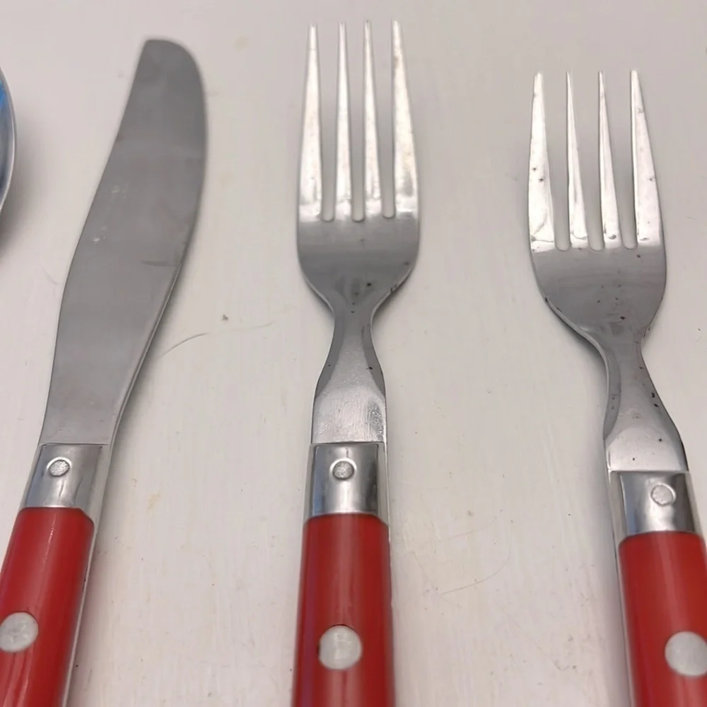 Vintage Washington Forge Mardi Gras 5 Piece Place Setting Red silverware